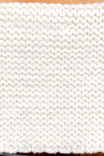 Load image into Gallery viewer, Mimi Crochet Halter Top
