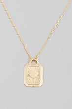 Load image into Gallery viewer, Queen of Hearts Necklace

