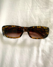 Load image into Gallery viewer, Tortoise 90’s Slim Rectangle Sunglasses
